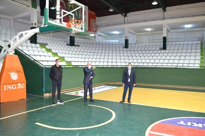 Bandırma Kapalı Spor Salonu tadilata alındı 