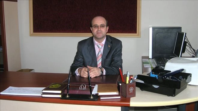 Ahmet Dolan, Erdek Anadolu Lisesi Müdürü
