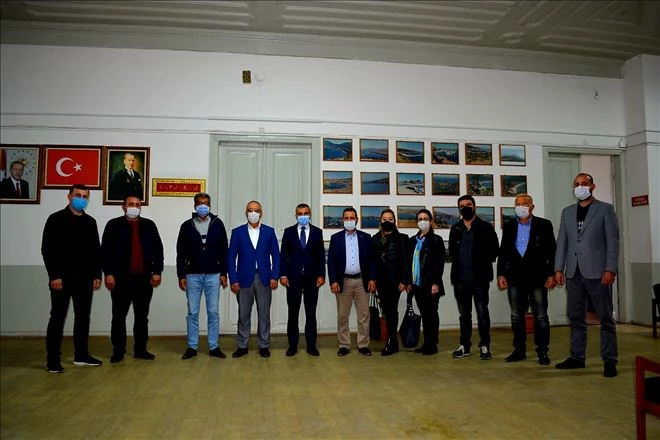 AK Parti Erdek Teşkilatından Kaymakam Atasoy´a ziyaret 