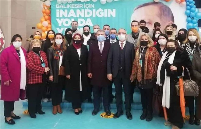 AK Parti İl Başkanlığı Kadın Kolları seçime gitti 