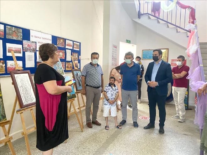 Marmara Halk Eğitim Merkezi yılsonu sergisi açıldı