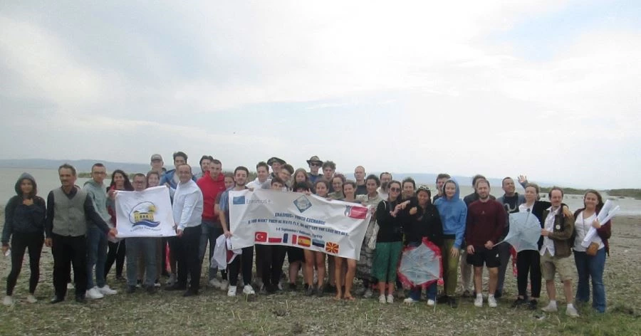 Bandırma’da “Göller Kurumasın” etkinliğine 6 ülke katıldı