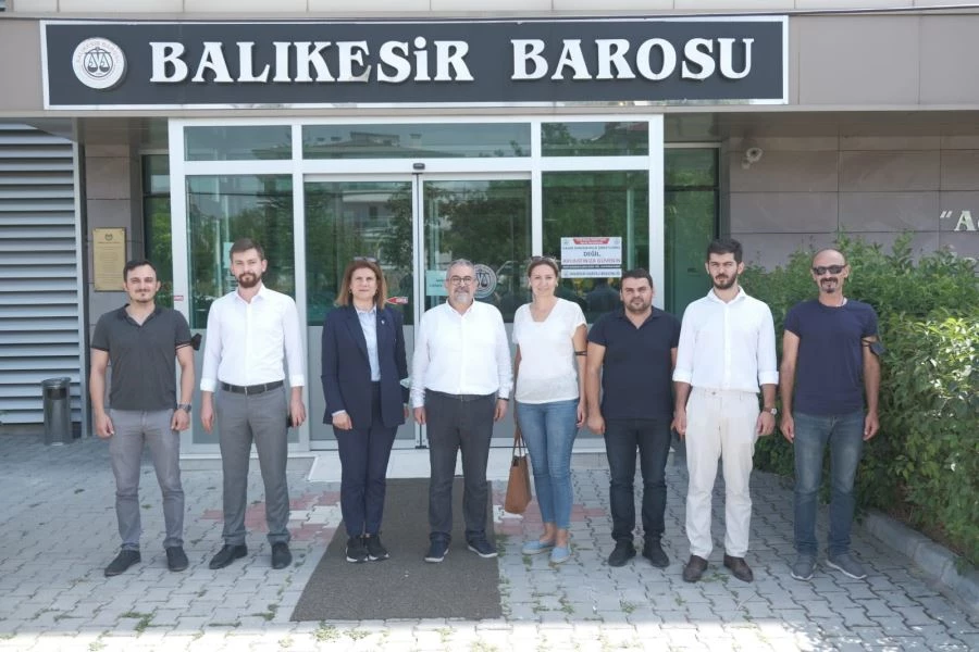 İYİ Parti İl Başkanı Ural, Balıkesir Barosu’nu ziyaret etti 