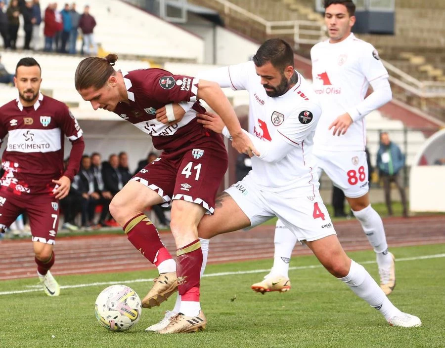 Bandırmaspor, Altınordu’yu tek golle geçti: 1-0