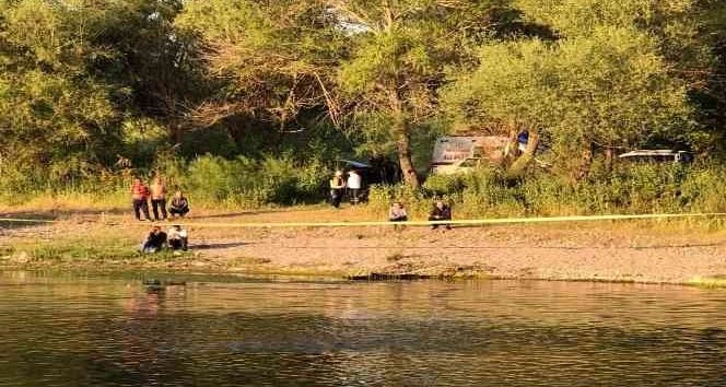 Kepsut’ta yüzmek için dereye giren çocuk hayatını kaybetti 