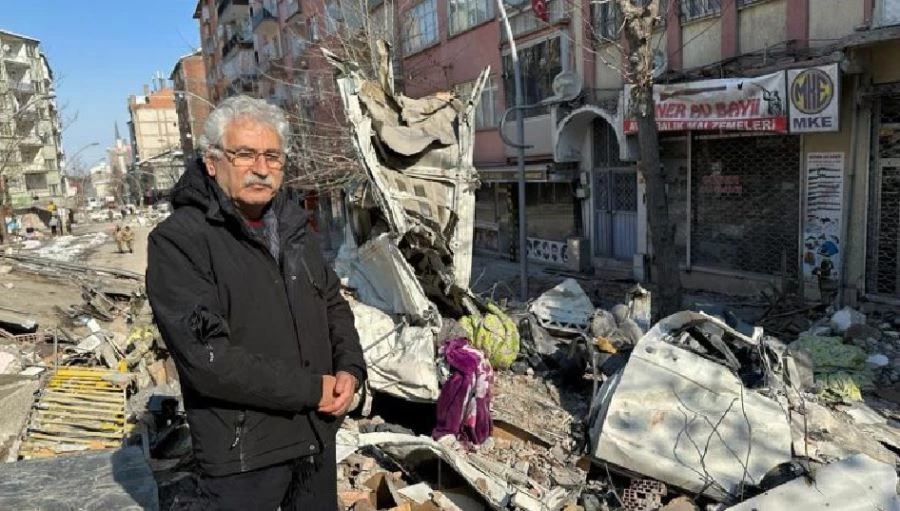 CHP eski Milletvekili Tüm, hükümeti enkaz altında kalmakla suçladı 