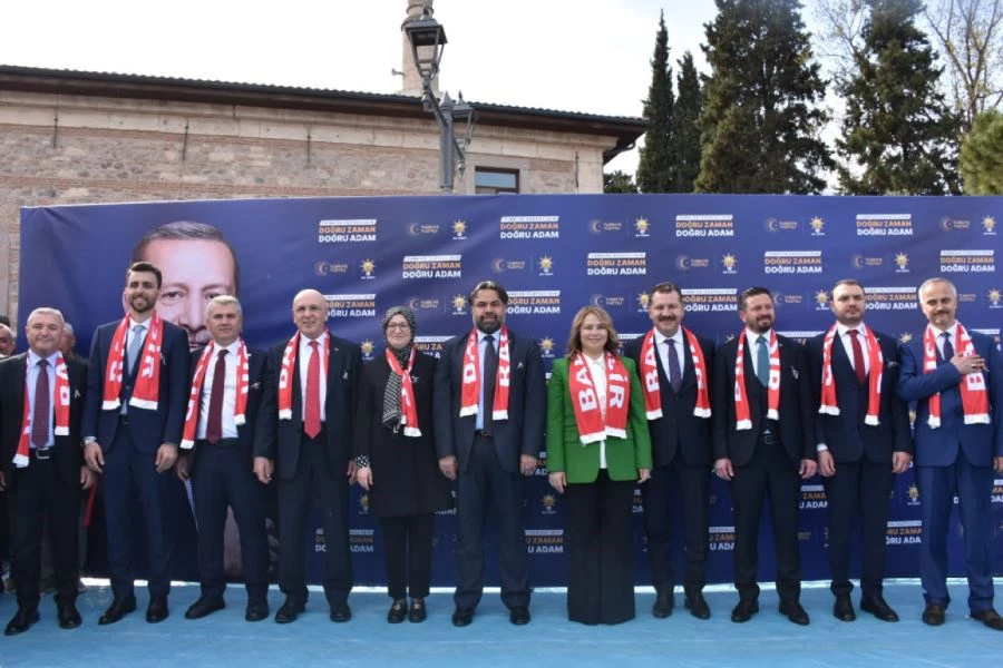 Balıkesir’de AK Parti milletvekili adayları tanıtıldı 