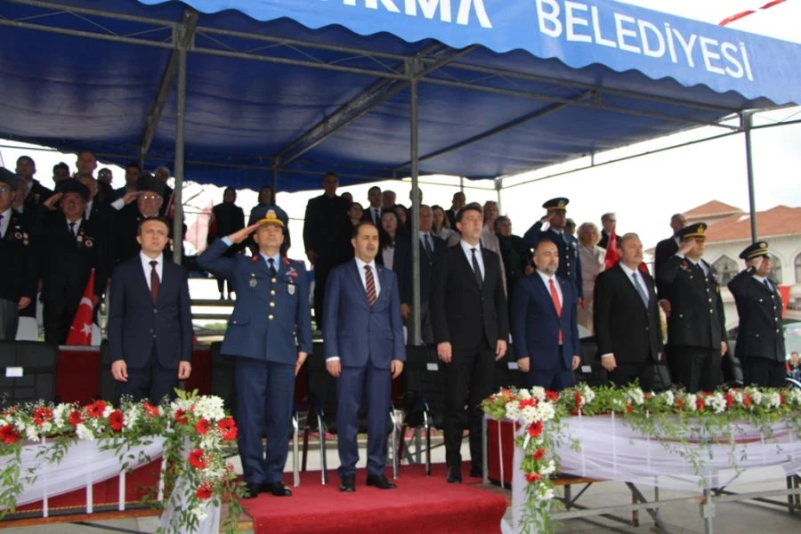 Bandırma’da 19 Mayıs töreni