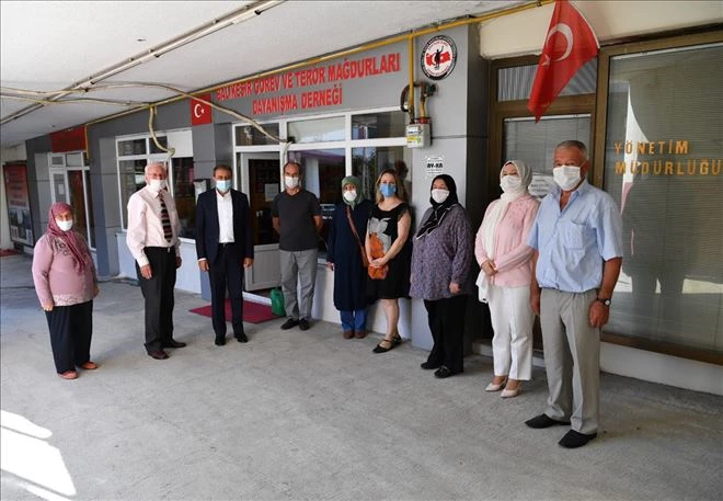 Vali Şıldak, Türkiye Harp Malulü Gaziler, Şehit Dul ve Yetimleri Derneği´ni ziyaret etti 