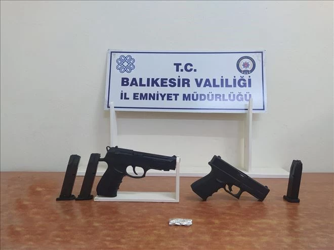 Balıkesir´de polis aranan 32 şahsı gözaltına aldı 