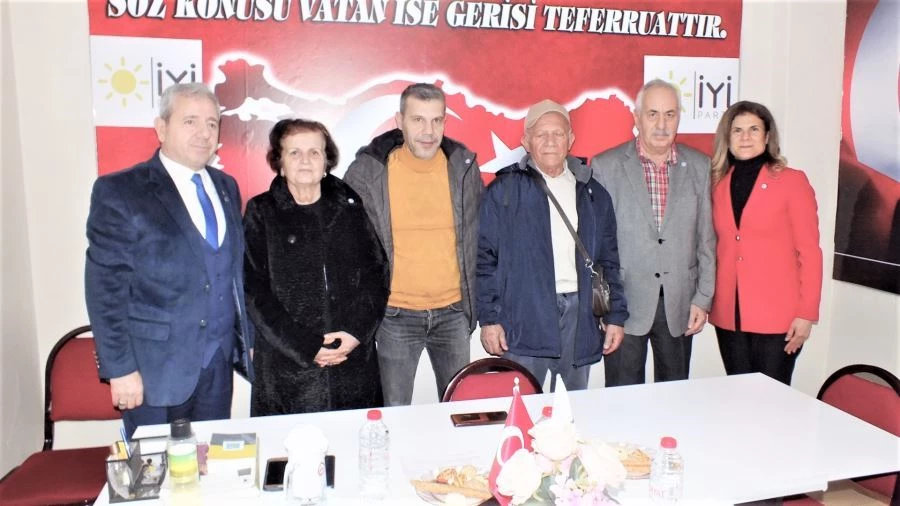 İYİ Parti’ye 3 DSP’li katıldı