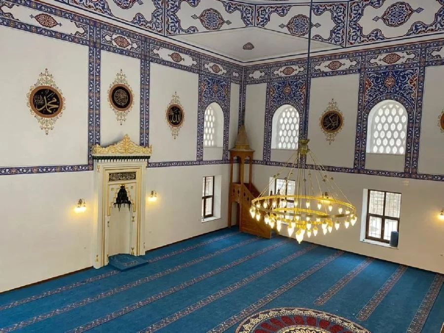 Tarihi Haydar Çavuş Camii yeniden ibadete açıldı 