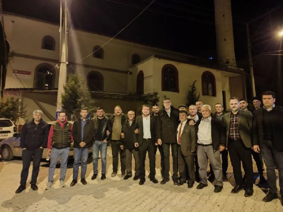 CHP Milletvekili Aytekin, caminin imamsız kalmasına isyan etti 