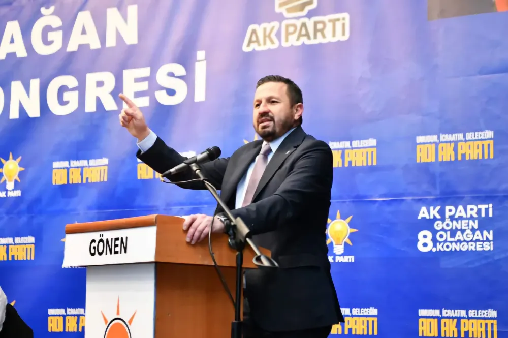 AK Parti’den Büyükşehir Belediye Başkanı Ahmet Akın’a Sert Tepki: