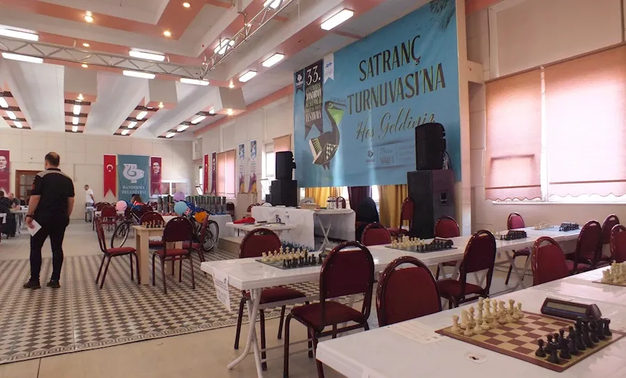 Bandırma’da satranç turnuvası
