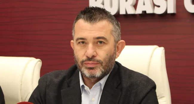 Onursal başkan Göçmez:  “Bandırmaspor’u tarihin en zor sezonu bekliyor