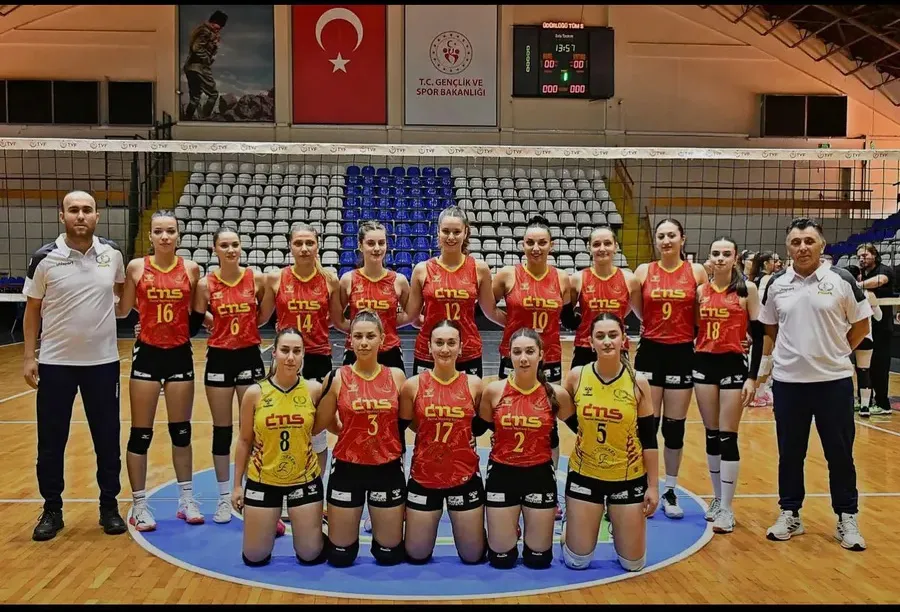 Çelikspor-Çanspor voleybol maçı Erdek’te