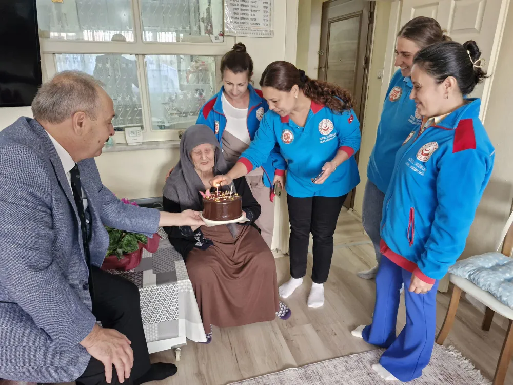 Kaymakam Göç’ten Yaşlılar Günü’nde anlamlı ziyaret