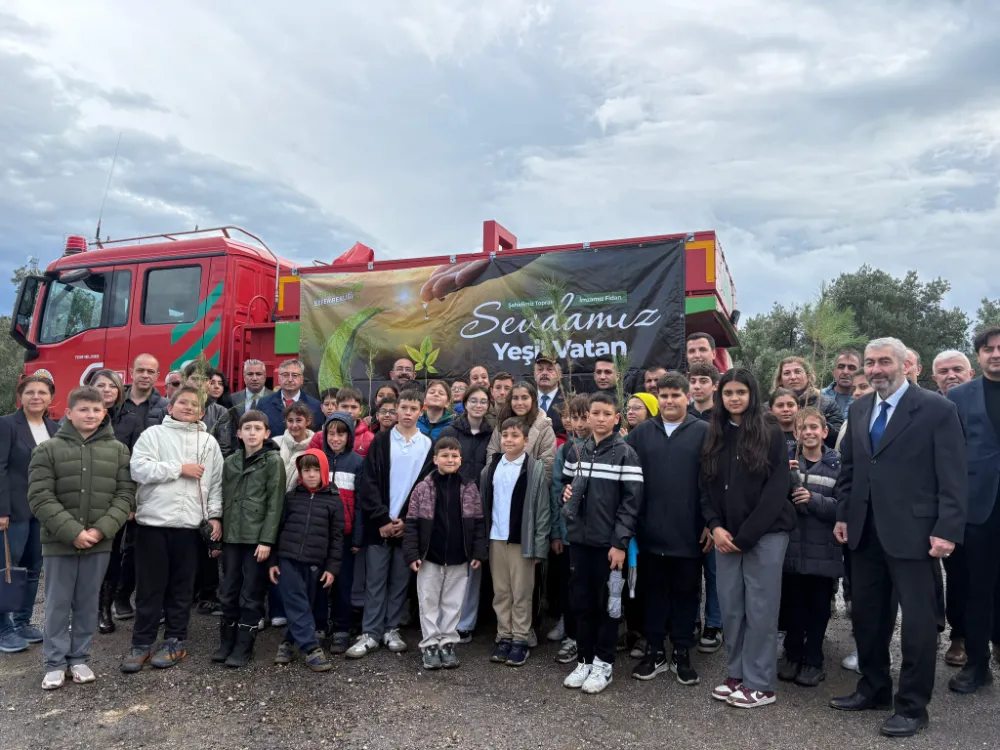 Öğrenciler “Atatürk ve Vatan Sevgisi”yle Fidan Dikti