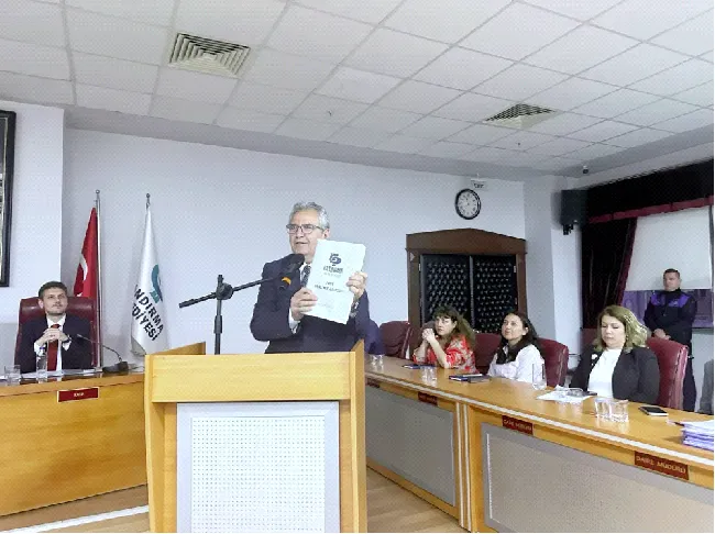 Bandırma Cumhuriyet alanı yeniden düzenlenecek