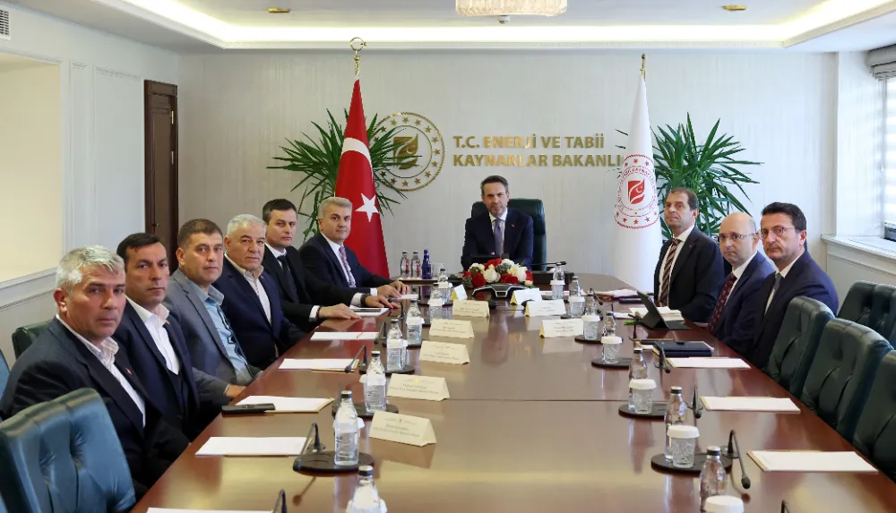 Ova Köyleri İçin Büyük Adım: Canbey, Muhtarlarla Bakanlıkta