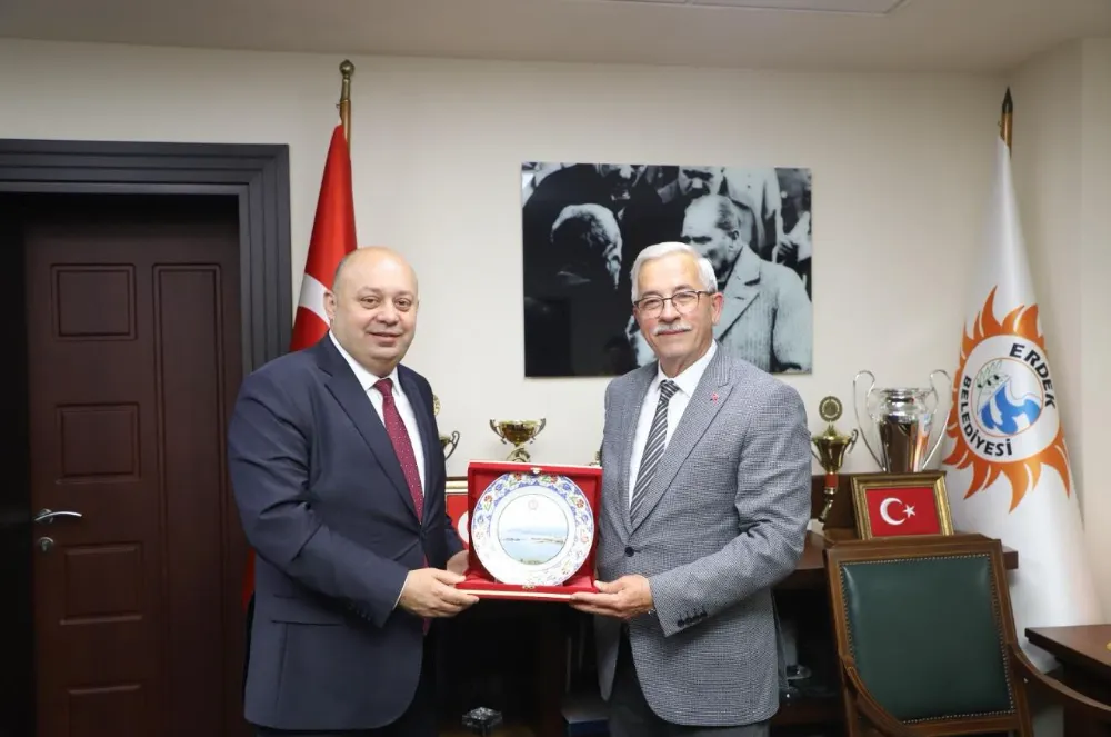 Karışık ve Palaz’dan birliktelik mesajı  