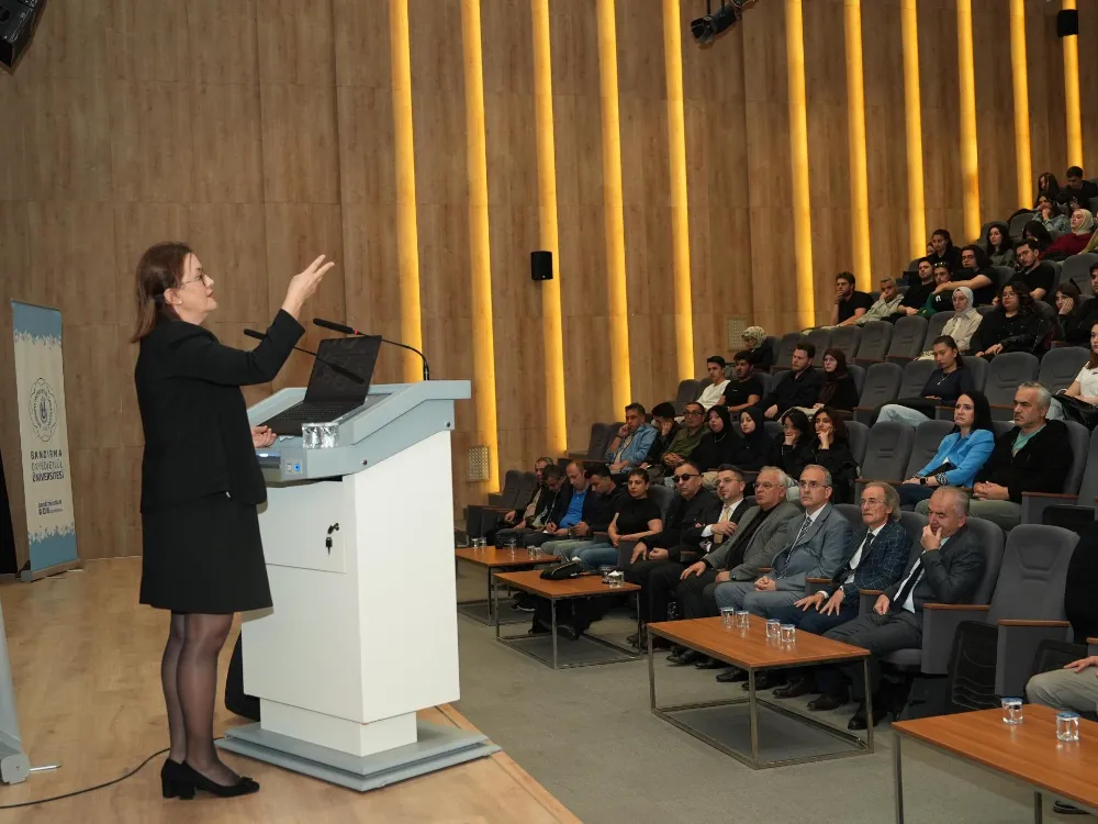 BANÜ’de konferans