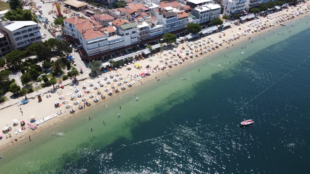 Okullar Kapandı, Tatilciler Rotasını Avşa Adası