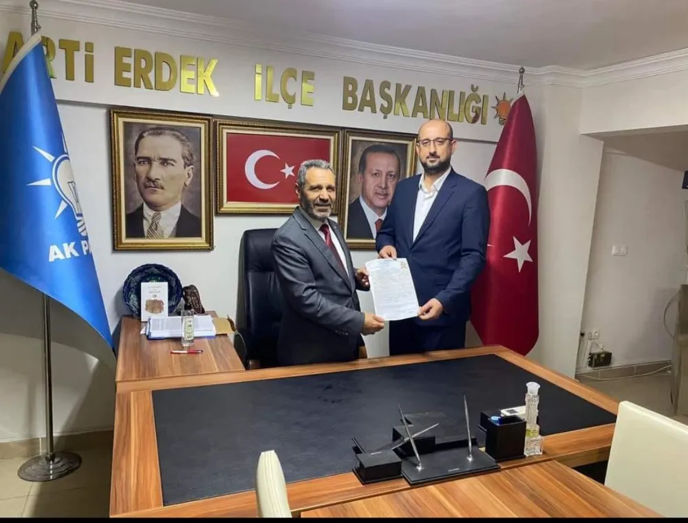 AK Parti Erdek İlçe Başkanlığı’nda görev değişimi