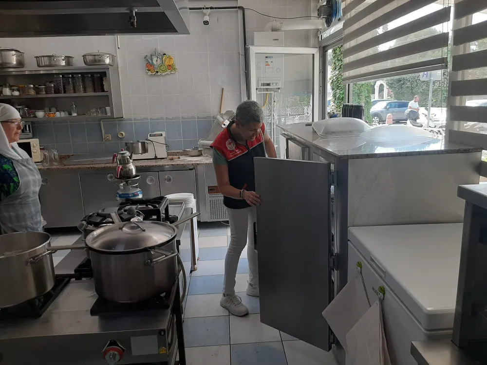 Erdek Oteller Bölgesi’ndeki Gıda İşletmeleri Denetlendi
