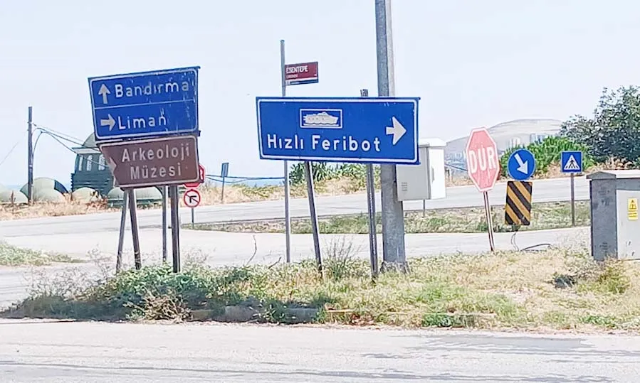TABELA VAR, FERİBOT YOK!