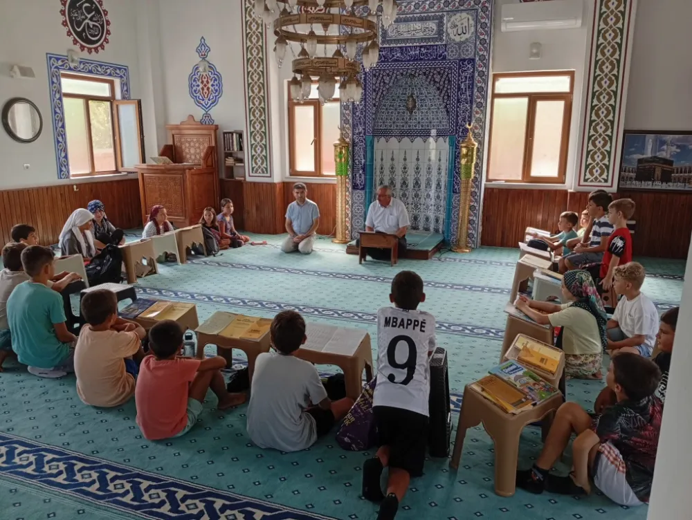 Yaz Kur’an Kursu Öğrencilerine Yönelik Bilinçlendirici Seminerler Düzenlendi