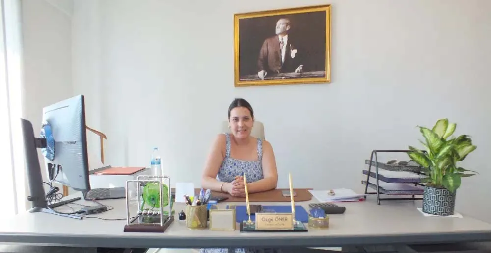 Özge Öner, ofisini açtı